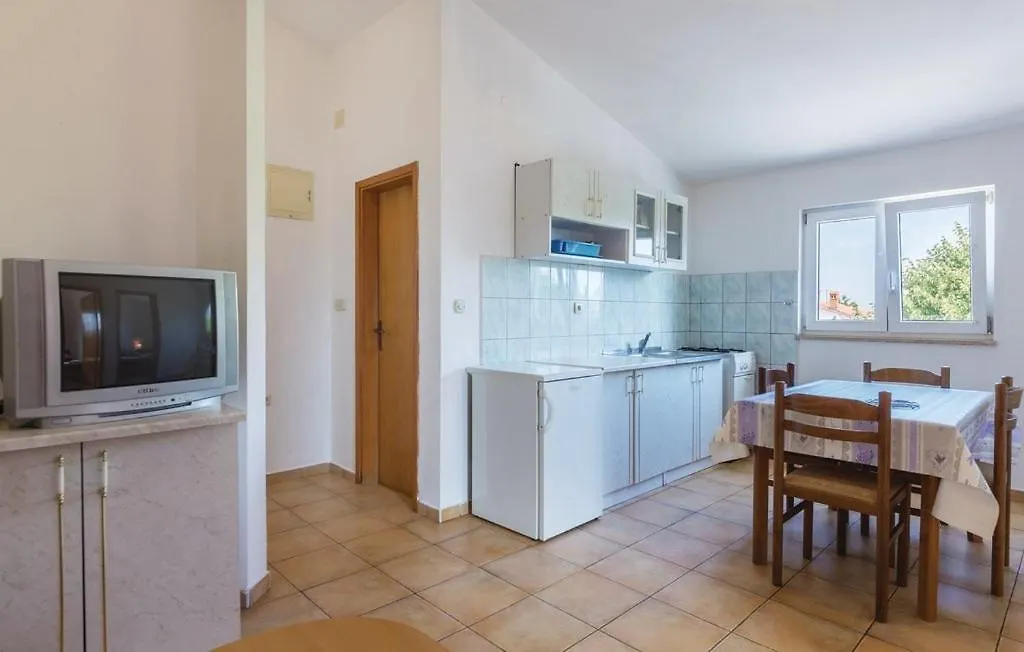 Apartmani Valdebek Pula 0*,